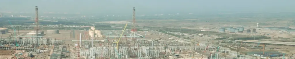 CVE 401 Civil Engineering Practice - Case Studies on Highways and Pavements — Reliance Jamnagar Refinery 2