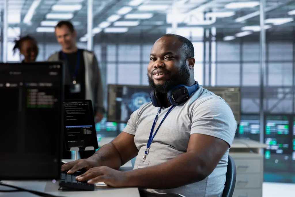 Software Development Curriculum - Become Job-Ready in 6 Months — Career