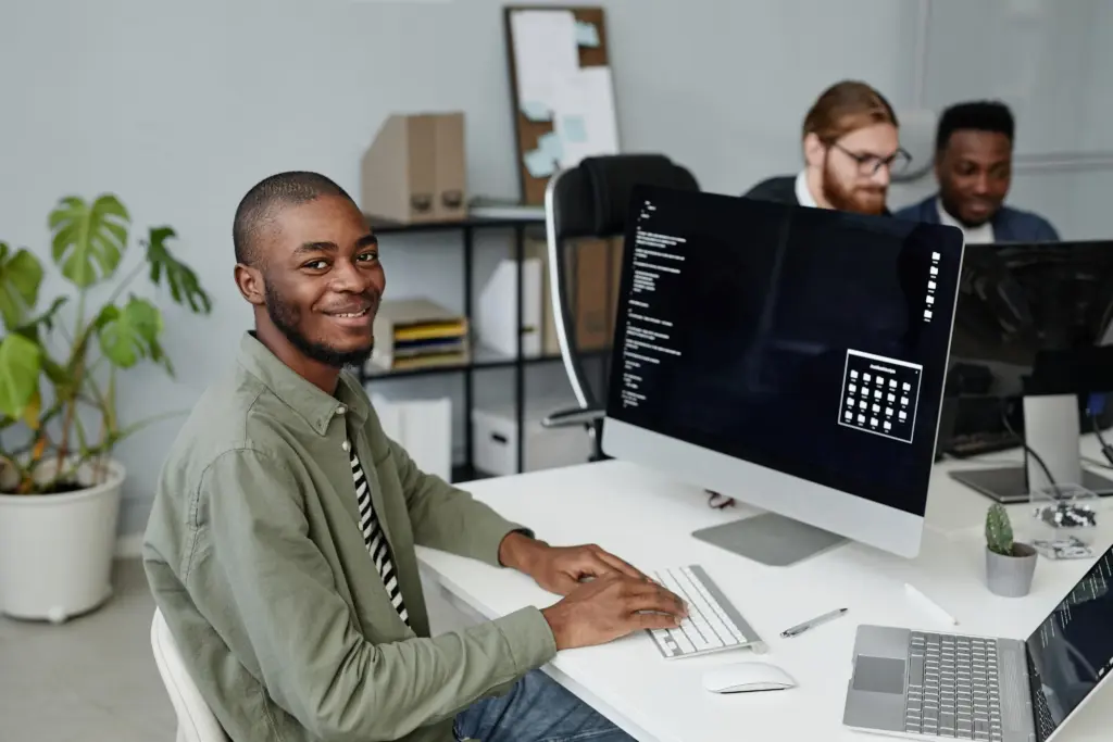 Software Development Curriculum - Become Job-Ready in 6 Months — Career